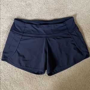 Lululemon Speed Up Mid-Rise Short 4”